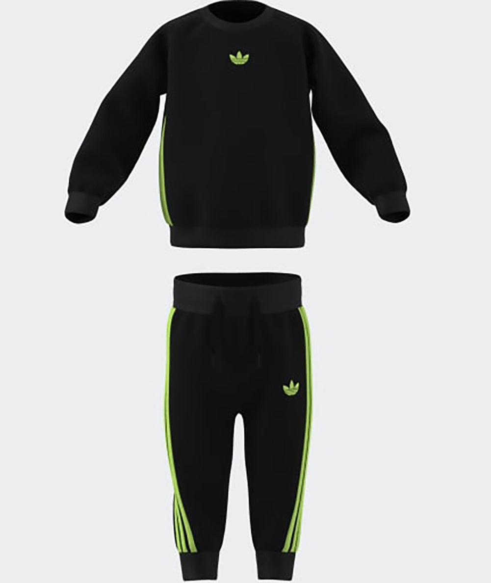 
                  
                    ADIDAS CREW SET
                  
                