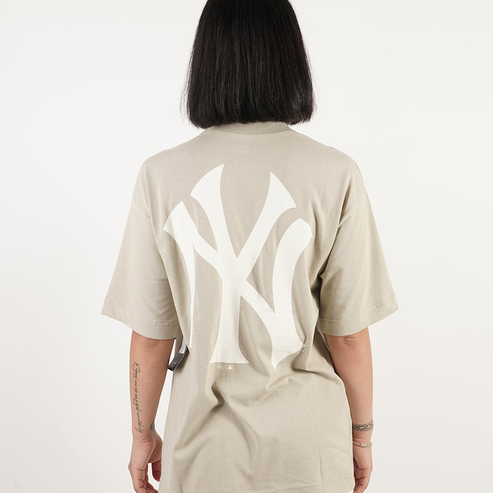 
                  
                    47 BRAND T-SHIRT
                  
                
