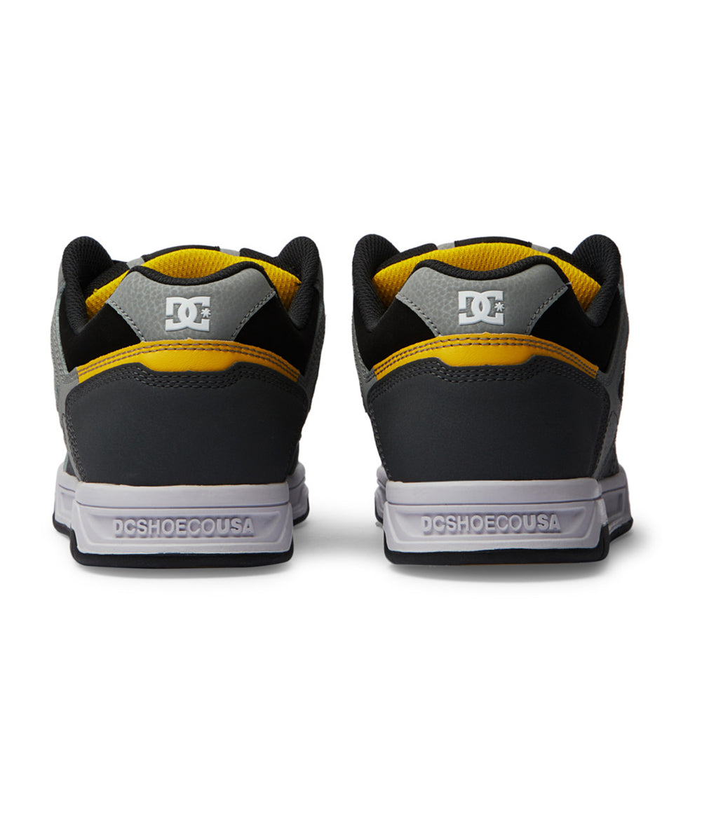 
                  
                    DCSHOECOUSA COURT GRAFFIK
                  
                