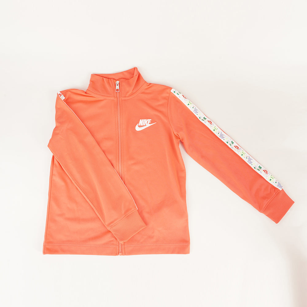 
                  
                    NIKE FOREST FORAGERS
                  
                