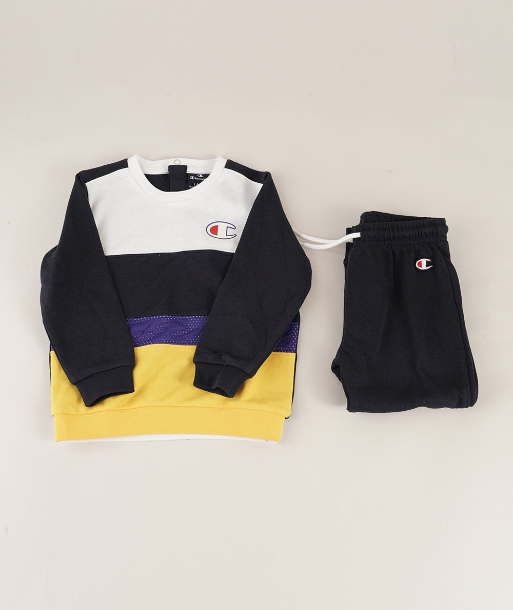 
                  
                    CHAMPION CHA
                  
                