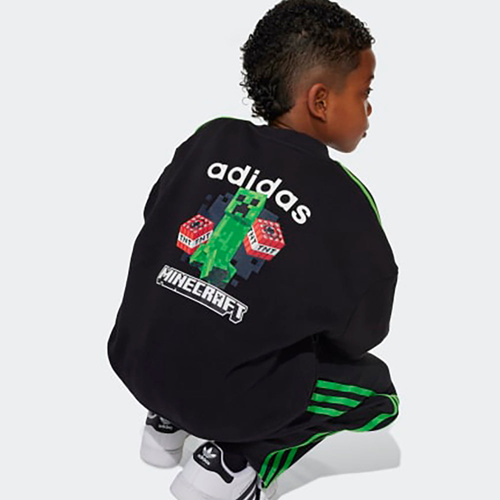 
                  
                    ADIDAS SET COMPLETO MINECRAFT
                  
                