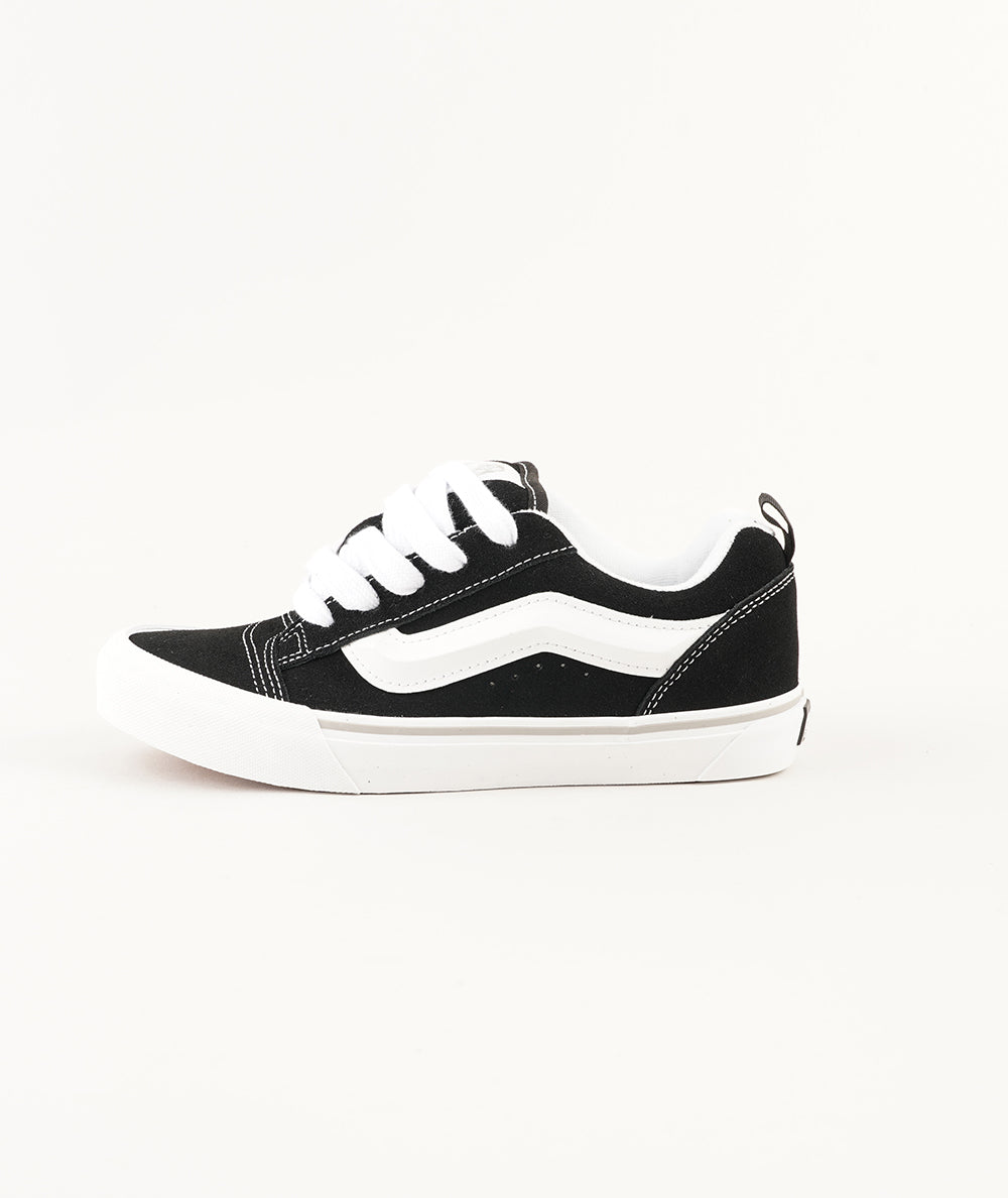 
                  
                    VANS KNU SKOOL
                  
                