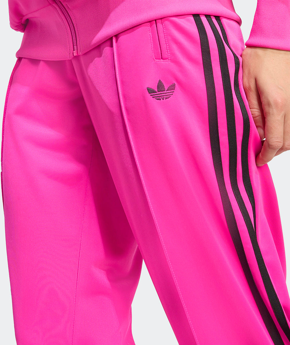 
                  
                    ADIDAS FIREBIRD
                  
                