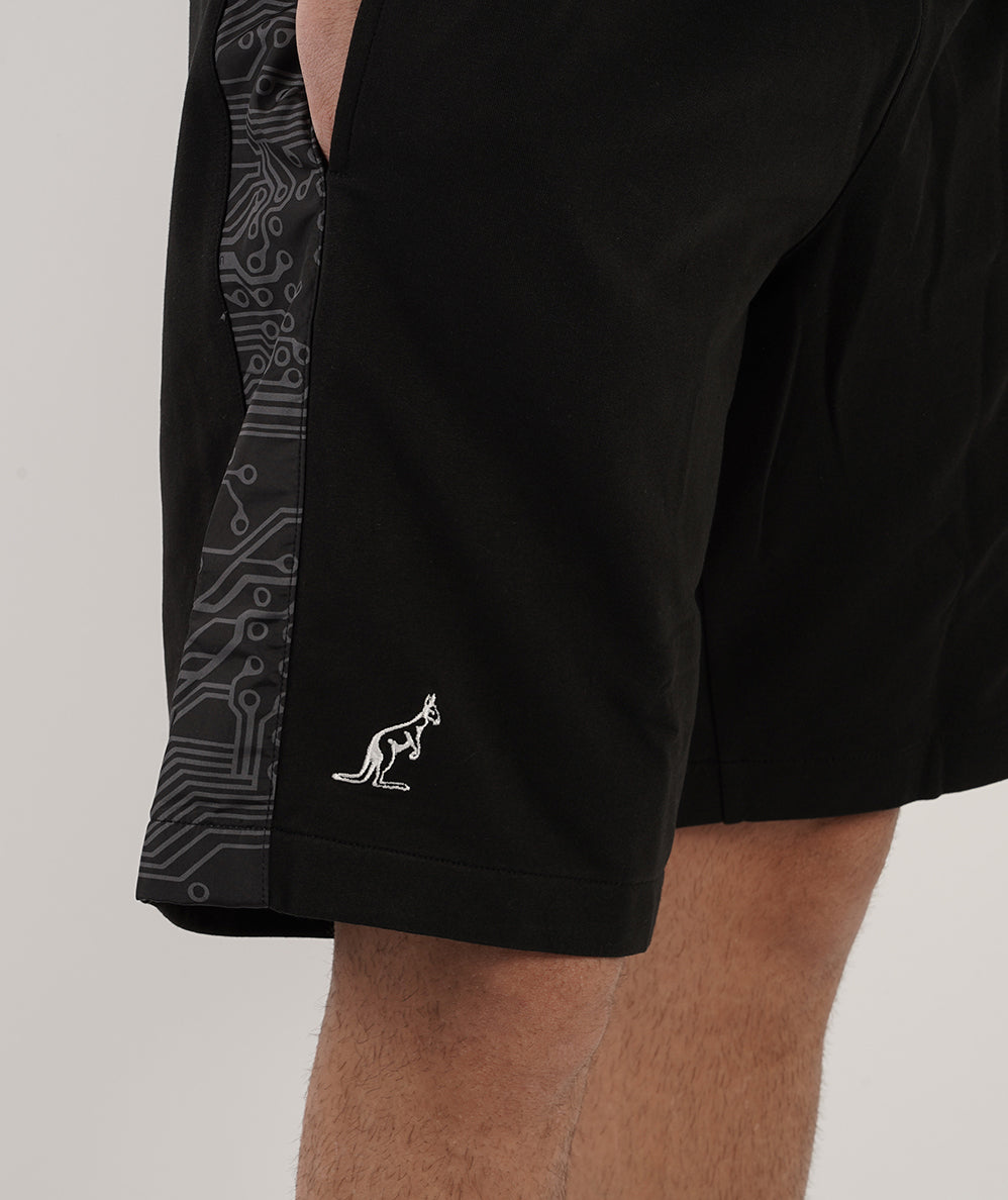 
                  
                    AUSTRALIAN PANTALONE V SMASH
                  
                