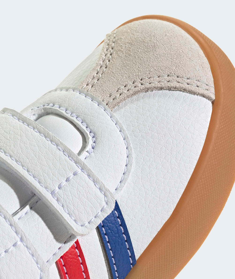 
                  
                    ADIDAS VL COURT 3.0
                  
                
