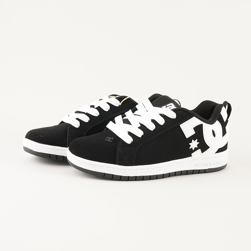 
                  
                    DCSHOECOUSA COURT GRAFFIK
                  
                