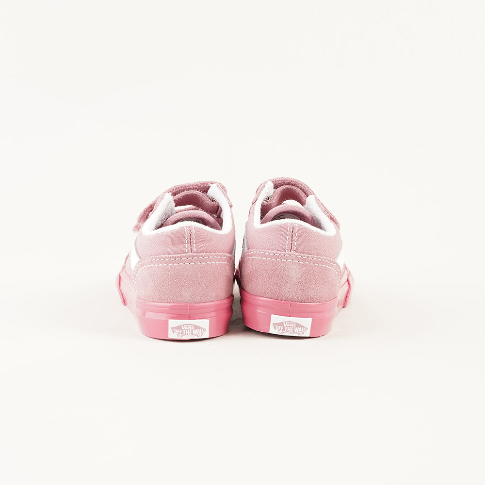
                  
                    VANS OLD SKOOL V
                  
                
