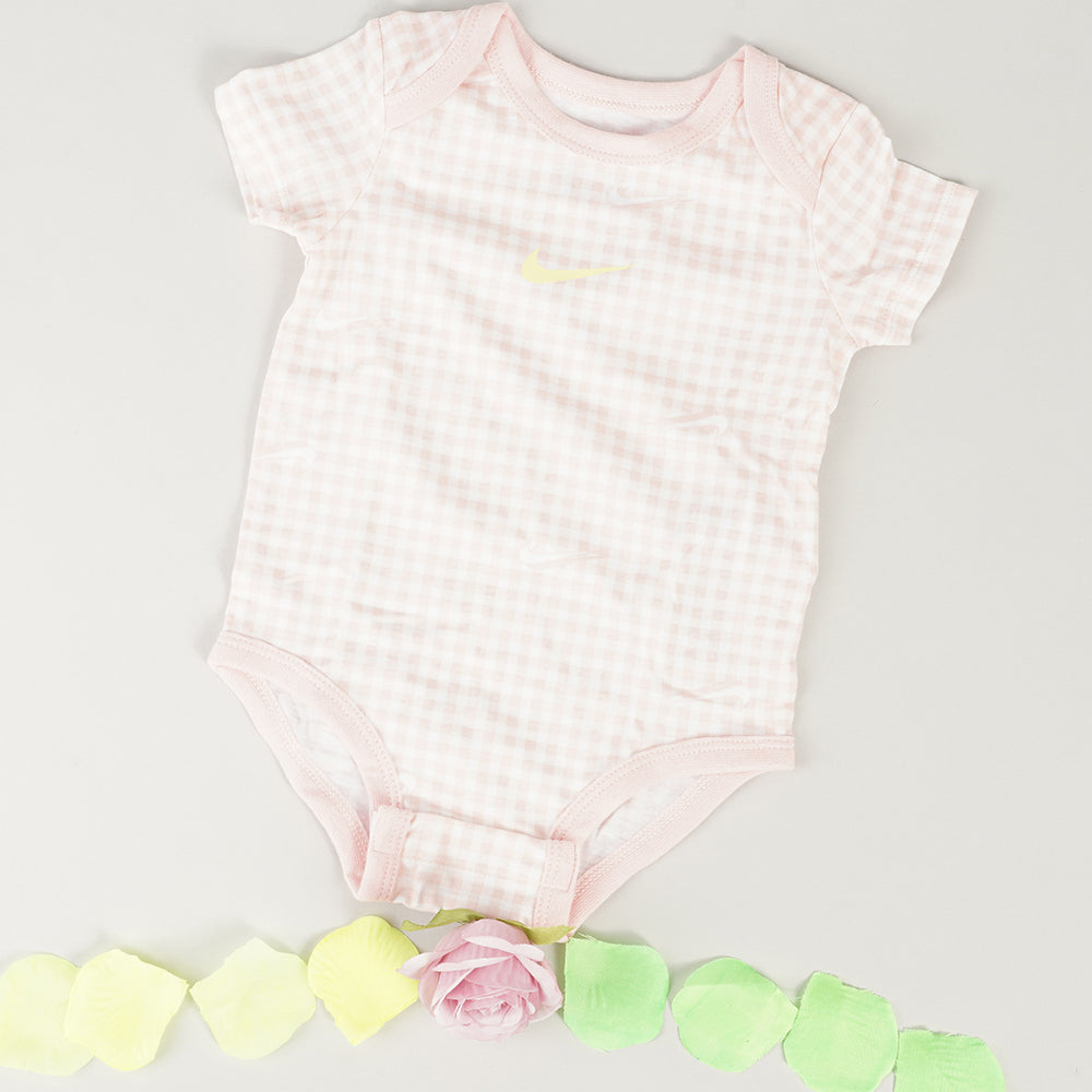 
                  
                    NIKE HOODIE SET
                  
                