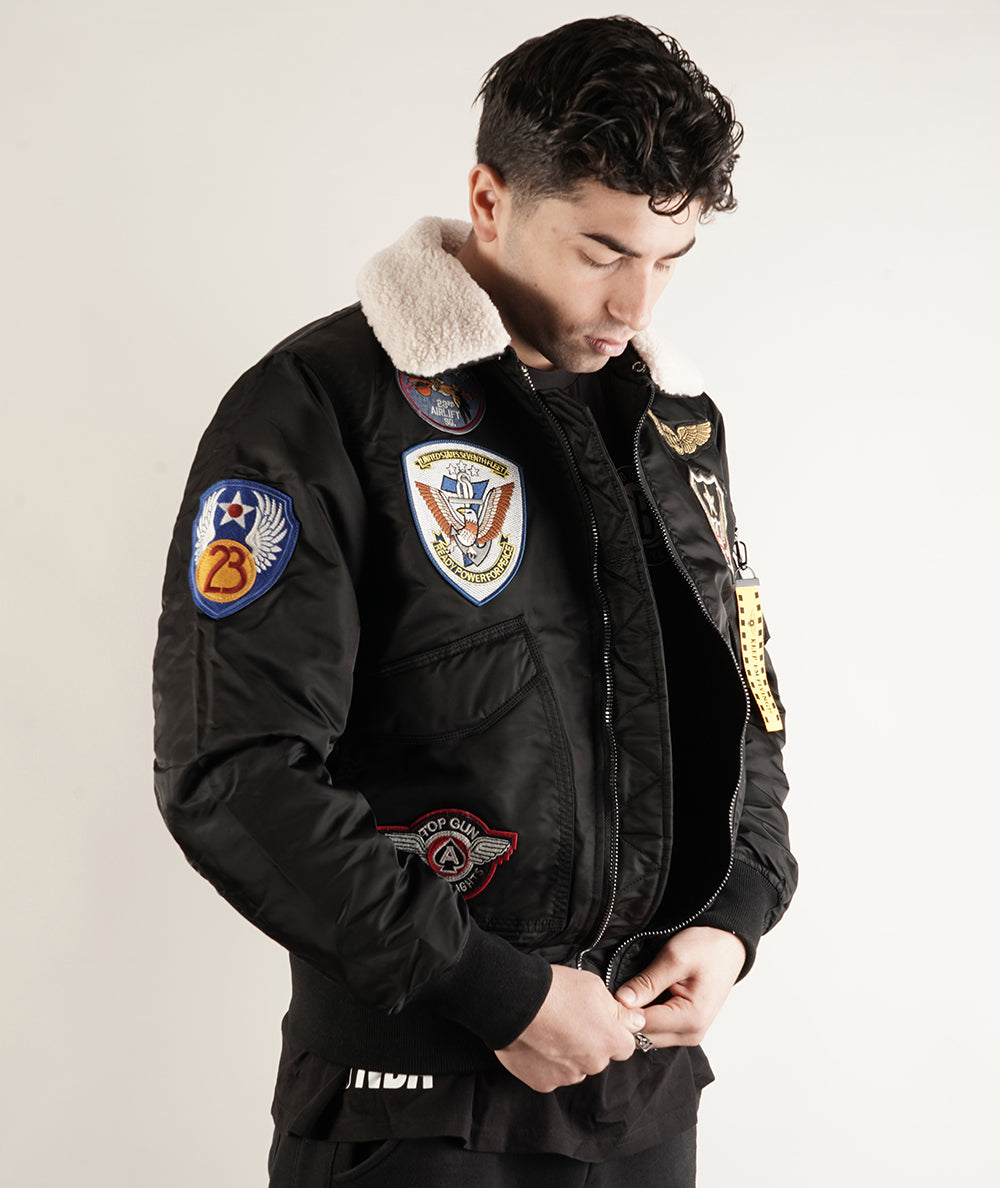 
                  
                    TOP GUN GIACCA
                  
                