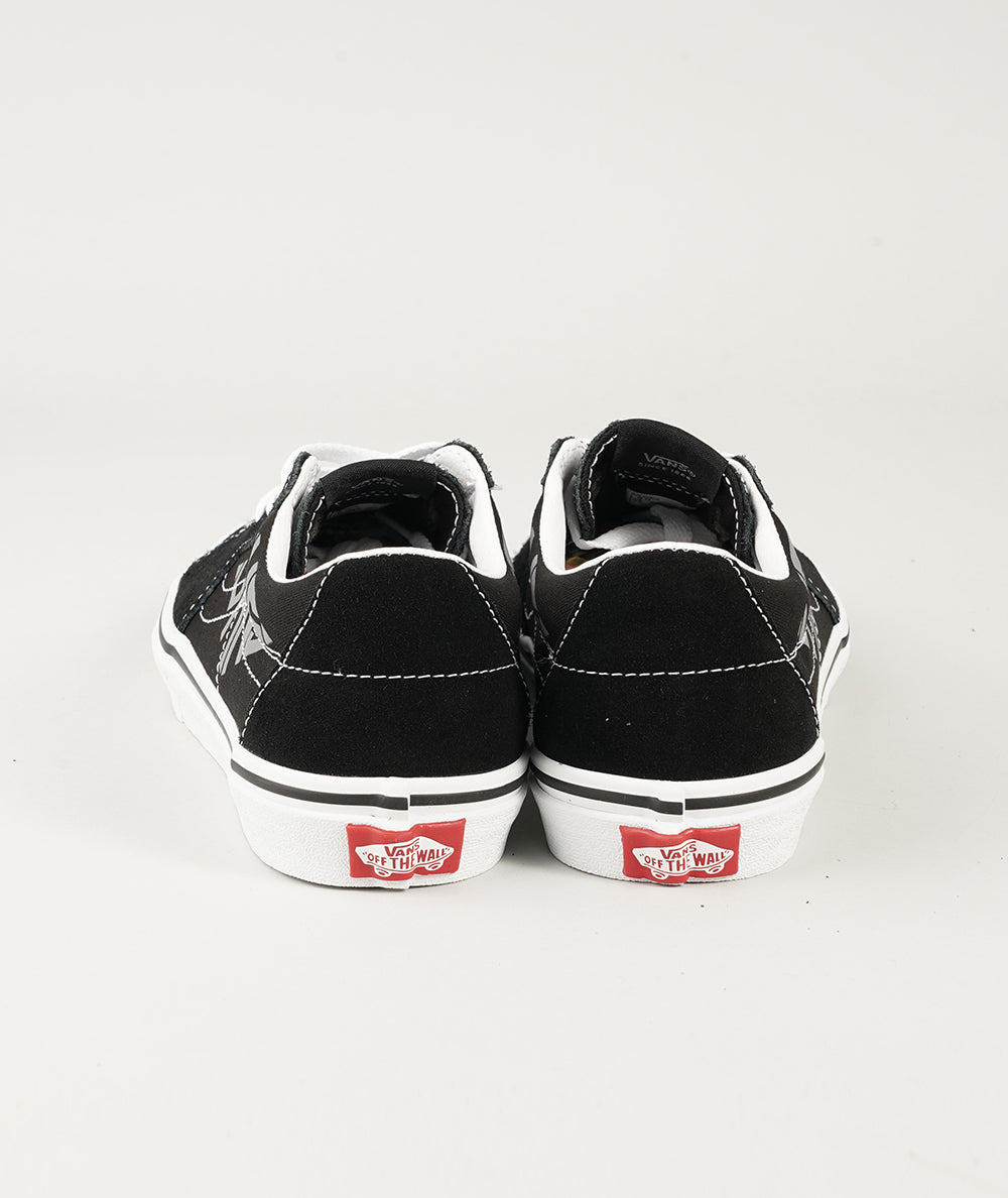 
                  
                    VANS SK8-LOW
                  
                