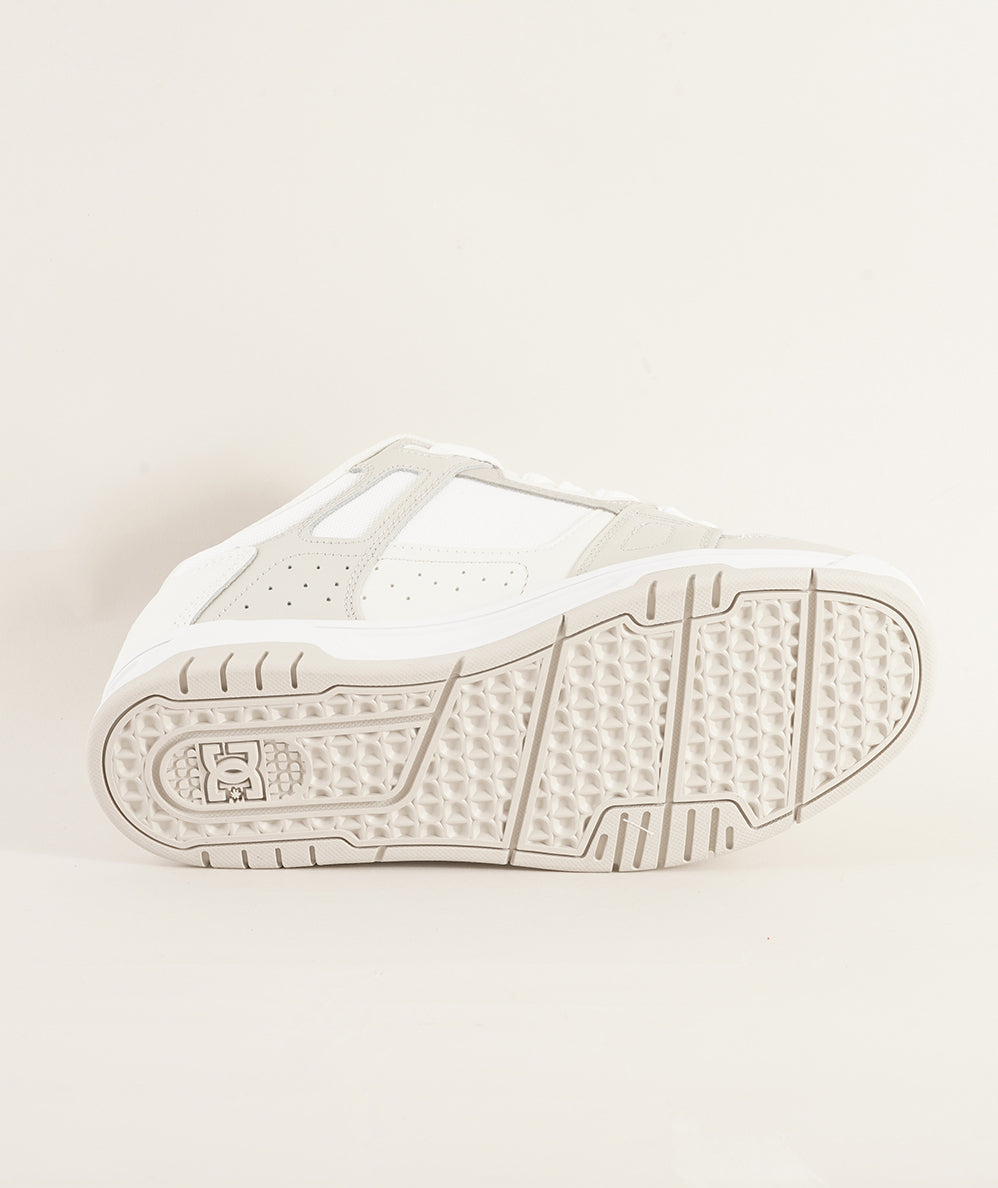 
                  
                    DCSHOECOUSA COURT GRAFFIK
                  
                