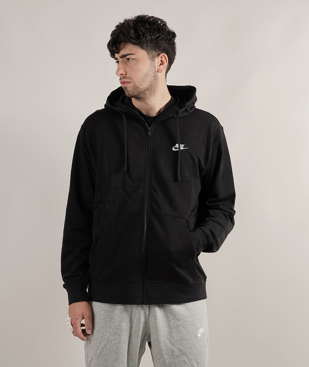 
                  
                    NIKE Sportswear Club Felpa
                  
                