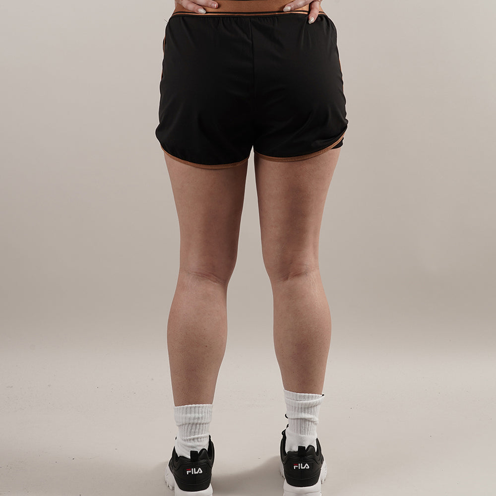 
                  
                    FILA SHORTS MODELLO NELLA
                  
                