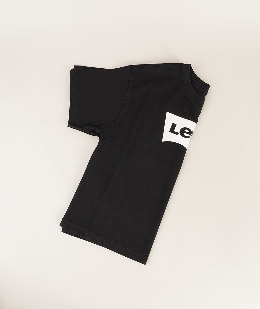 
                  
                    LEVI'S T-SHIRTS
                  
                