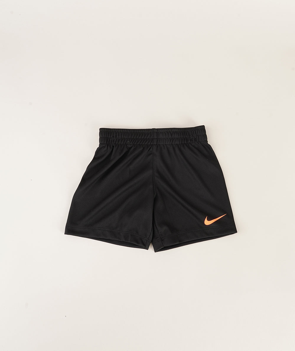 
                  
                    NIKE 2 PIECE SET
                  
                